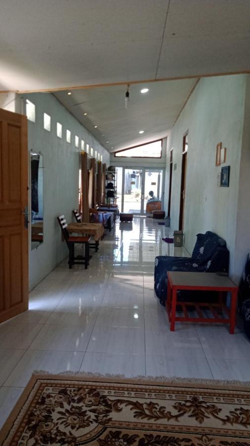 Ferienwohnung Belitung Backpacker Tanjung Pandan Exterior foto