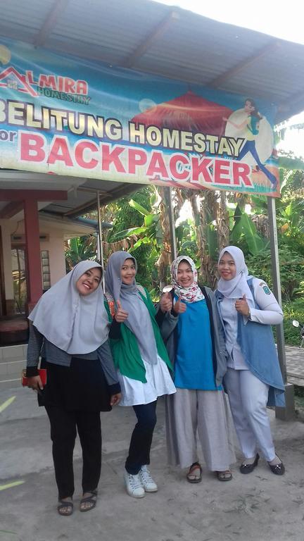 Ferienwohnung Belitung Backpacker Tanjung Pandan Exterior foto