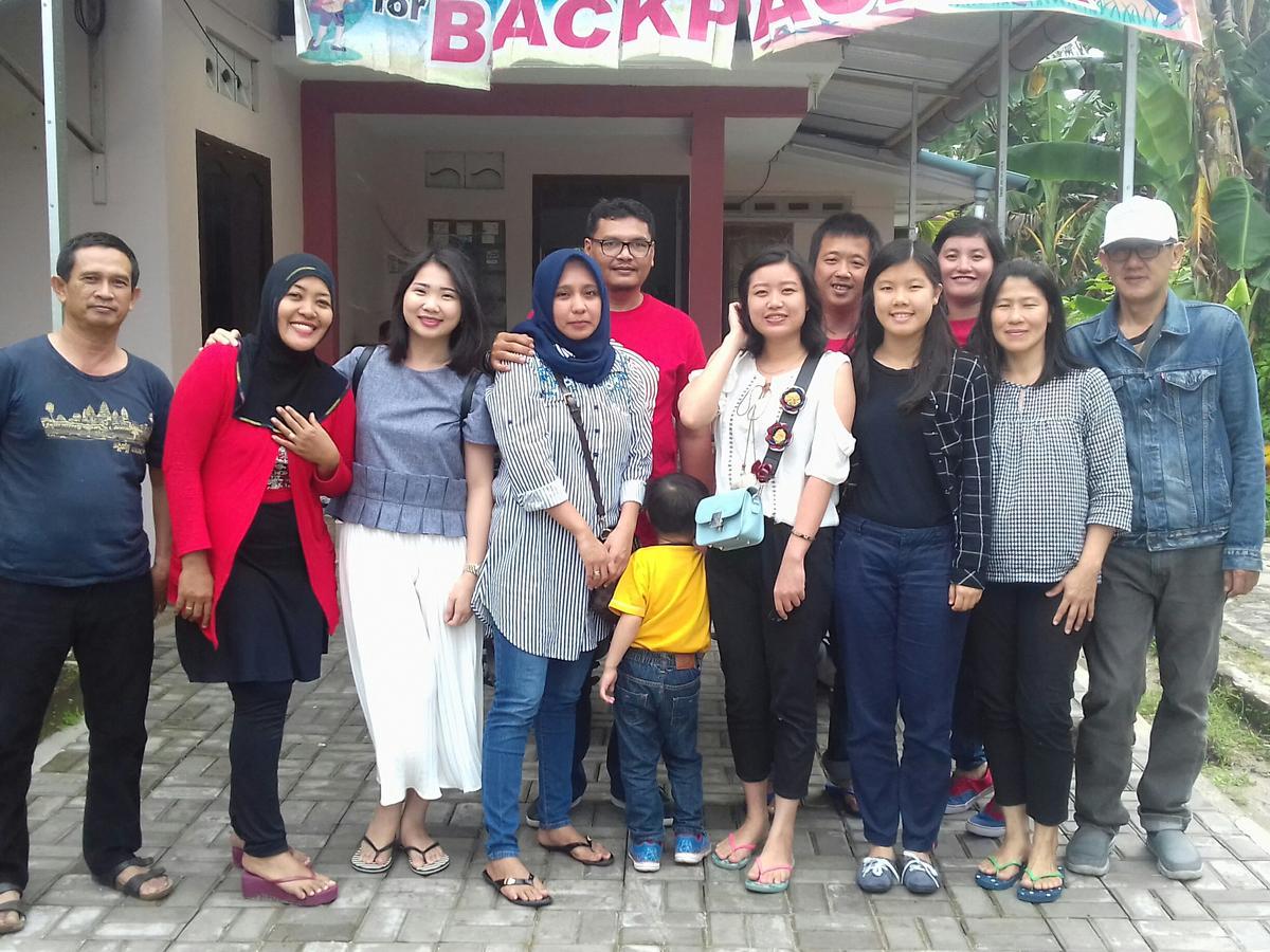 Ferienwohnung Belitung Backpacker Tanjung Pandan Exterior foto